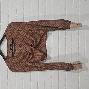 2/$10 Cider cropped blouse